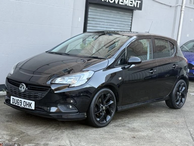 Stylish Vauxhall Hatchback For Sale